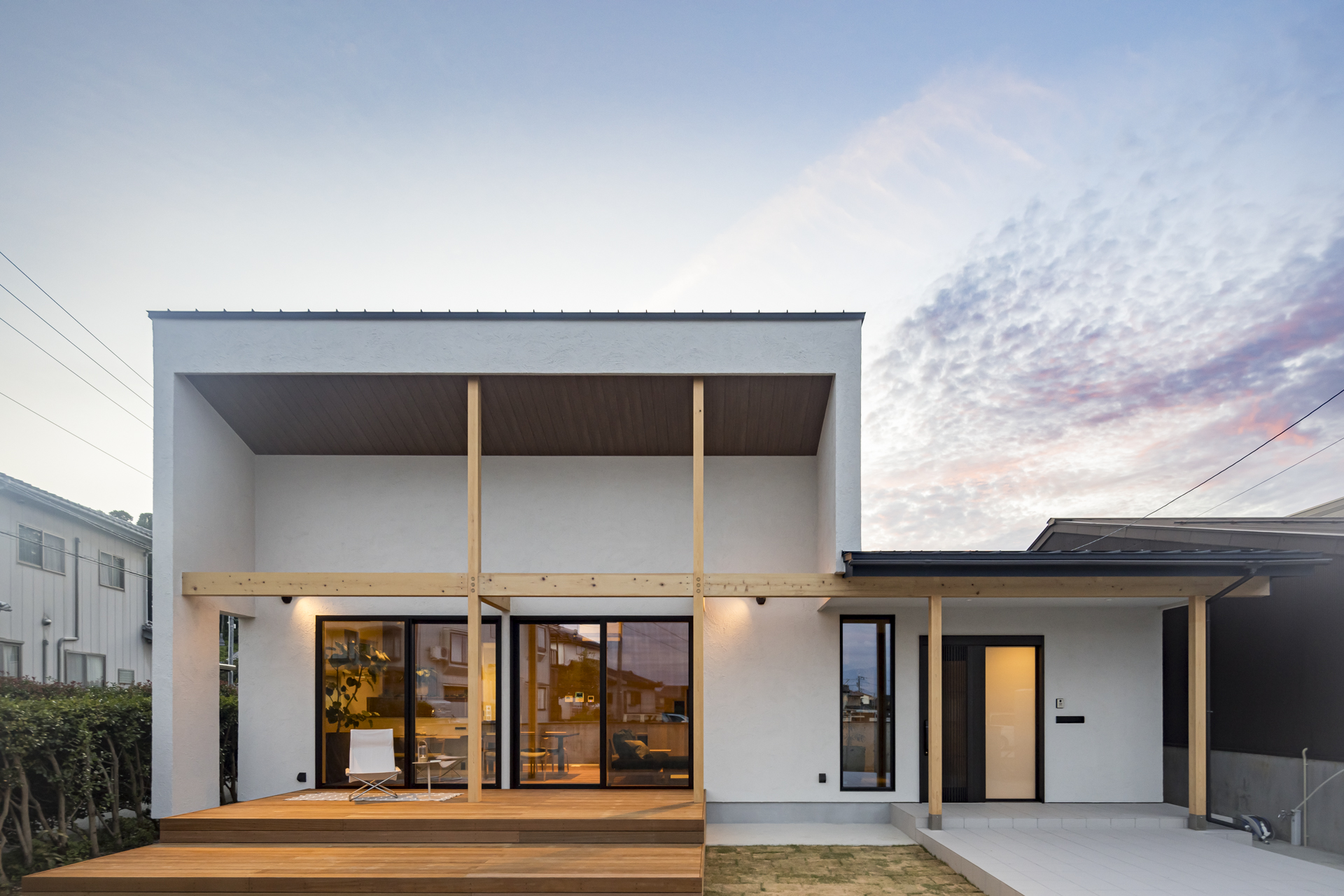 化粧梁がリズムを刻む家