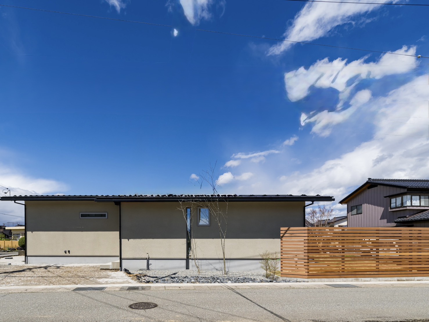 【施工事例更新】「シンプルグレー家」をアップいたしました！